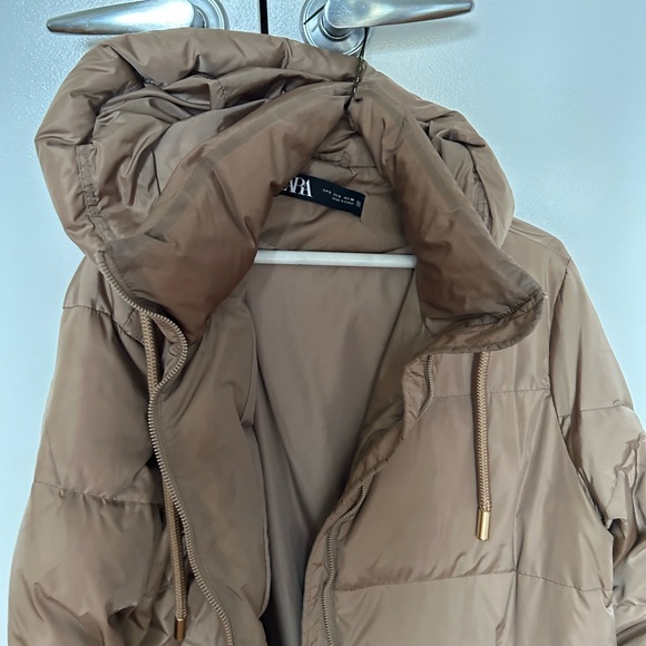 SOLD** Zara water repellent and wind protection down coat - Picture 9 of 11